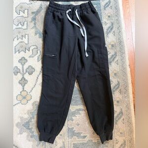 Figs high-waisted jogger scrub pants size XS/P (petite length)